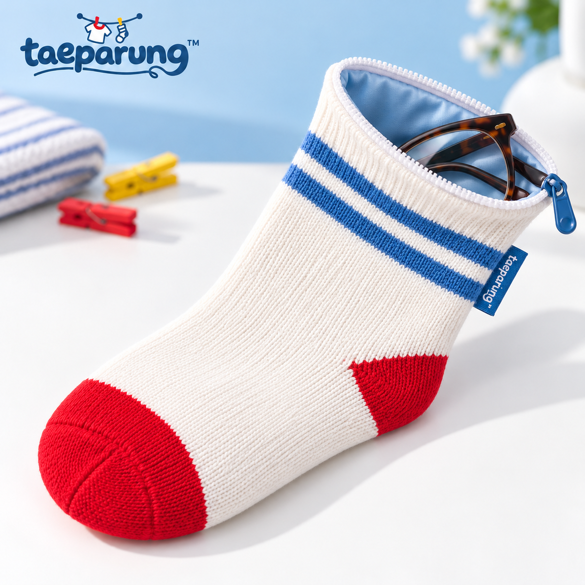 taeparung™ Missing Sock Eyeglass Pouch — Padded Soft Glasses Sleeve, Knit Sock-Shaped Sunglasses Case for Everyday Carry